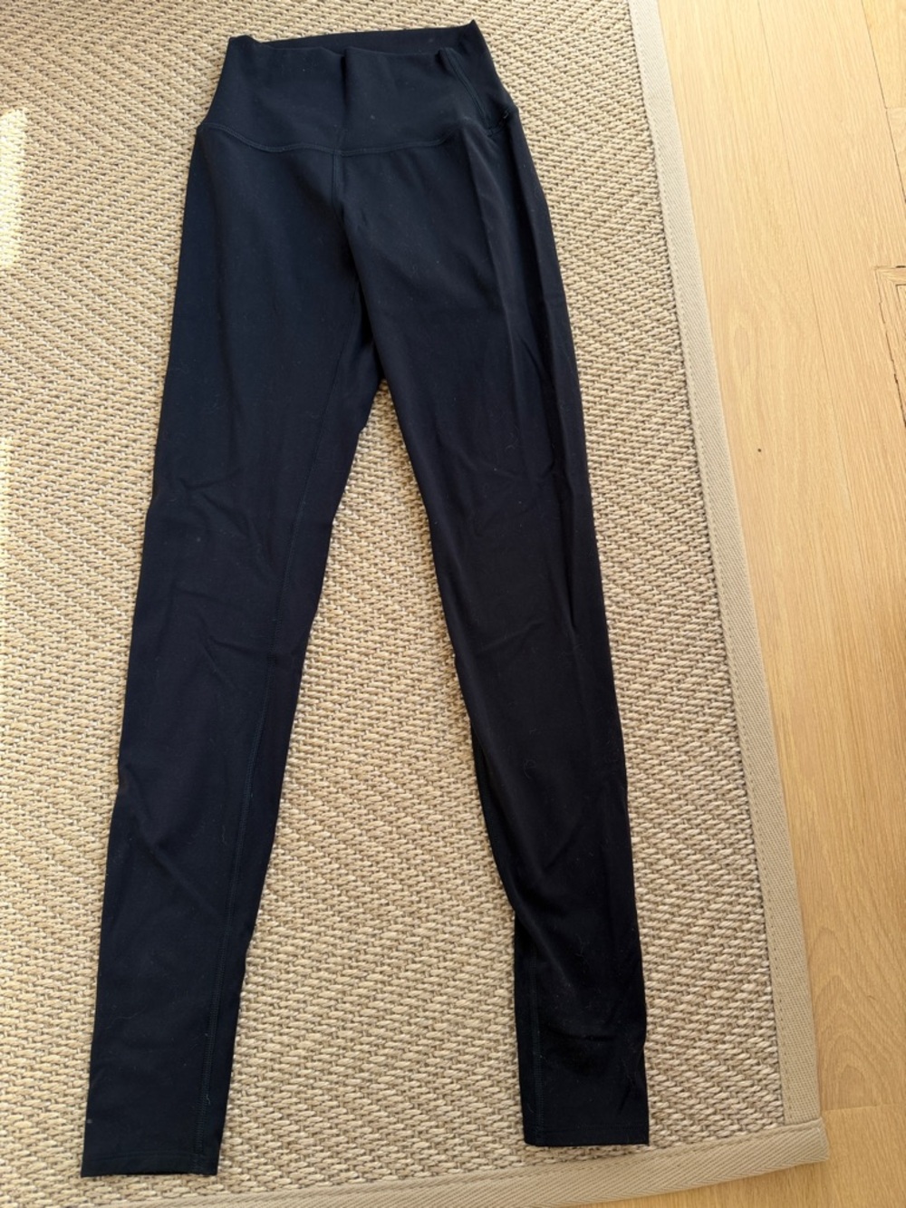 Alo leggings size xs black